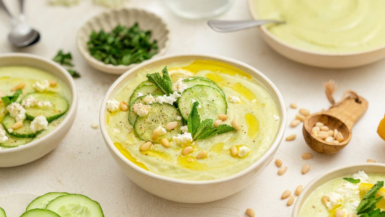 Gaspacho concombre, avocat et menthe